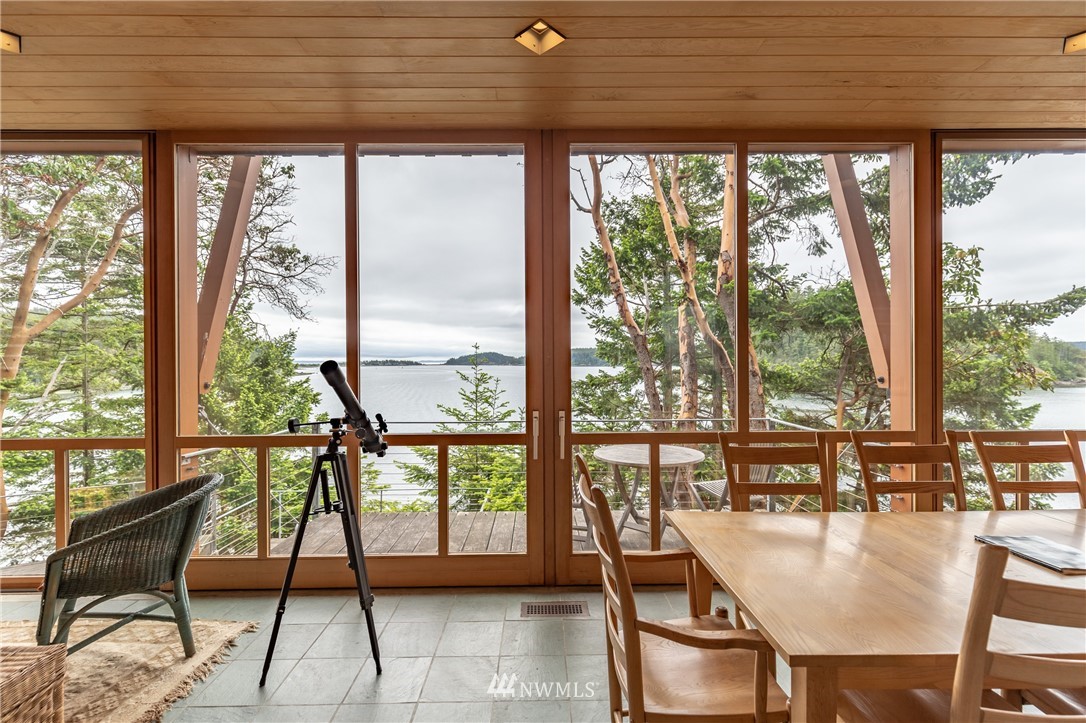 263 Peninsula Road Decatur Island, WA 98221 - Photo 5 of 25