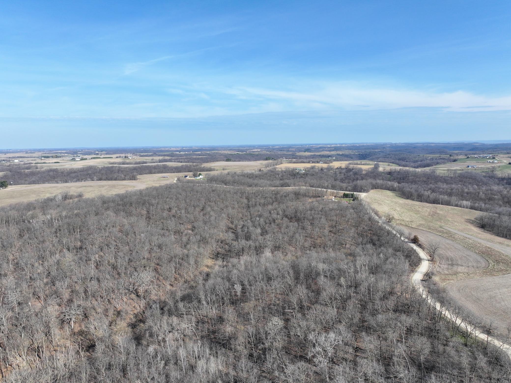 14230 Hillside Road Brownsville, MN 55919 - Photo 4 of 58