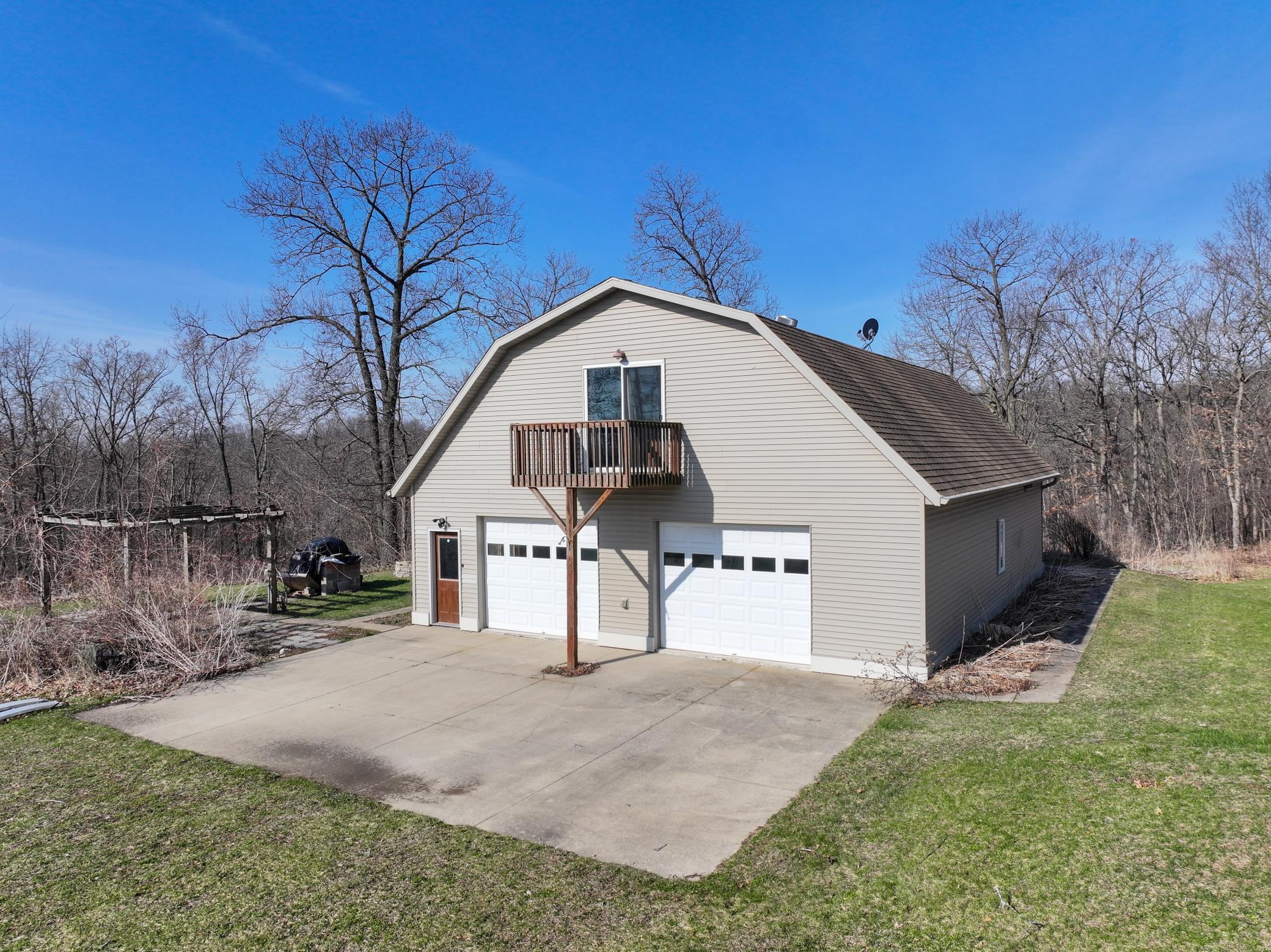 14230 Hillside Road Brownsville, MN 55919 - Photo 10 of 58