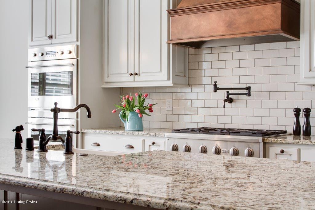13505 Ridgemoor Drive Prospect, KY 40059 - Photo 4 of 35 5 gas burner and pot filler
