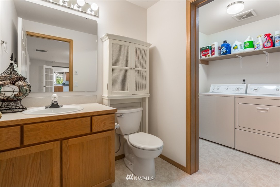 3229 189th Street Southeast Bothell, WA 98012 - Photo 12 of 19