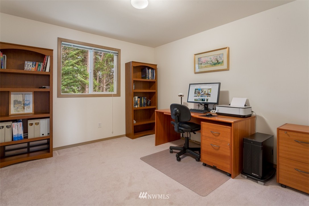 3229 189th Street Southeast Bothell, WA 98012 - Photo 15 of 19