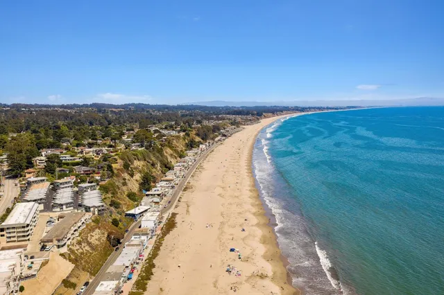$2,599,000 | 320 Cliff Drive, Aptos, CA 95003