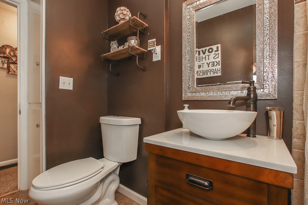 992 Reeves Road Elyria, OH 44035 - Photo 22 of 35 Gallery Image 22
