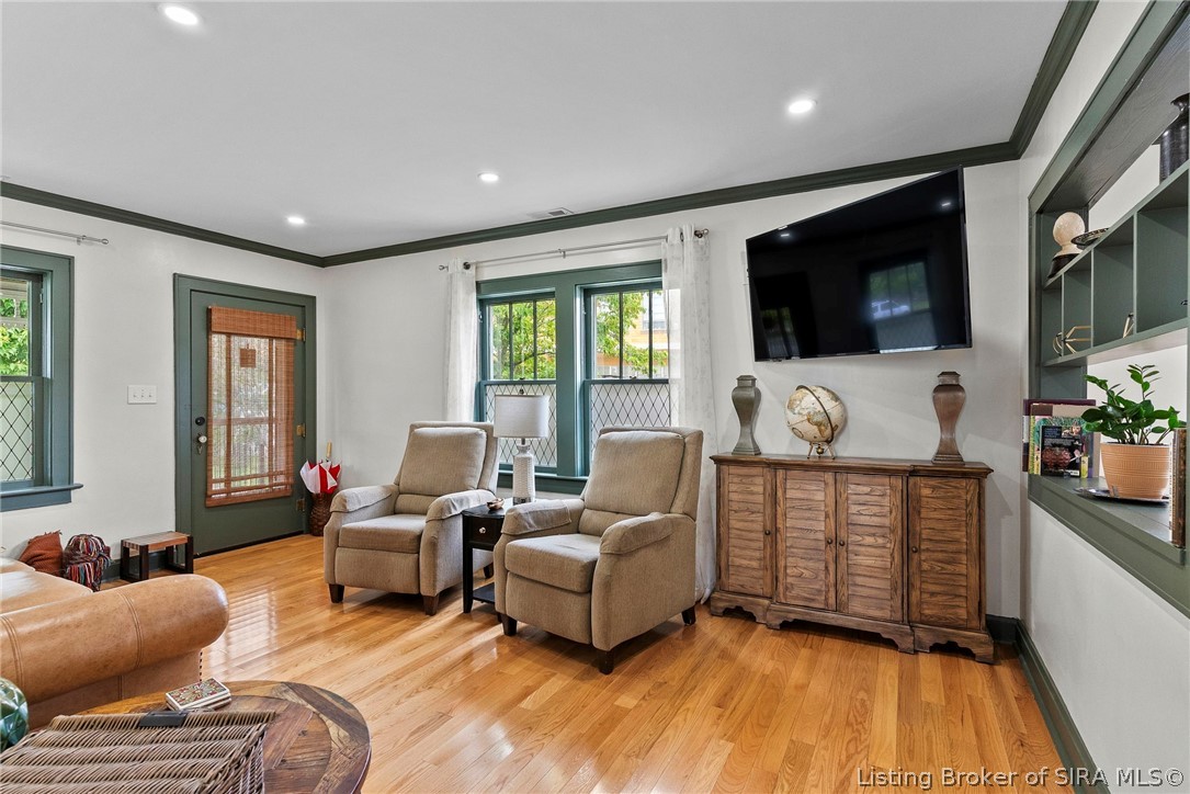 128 West Street Madison, IN 47250 - Photo 4 of 34