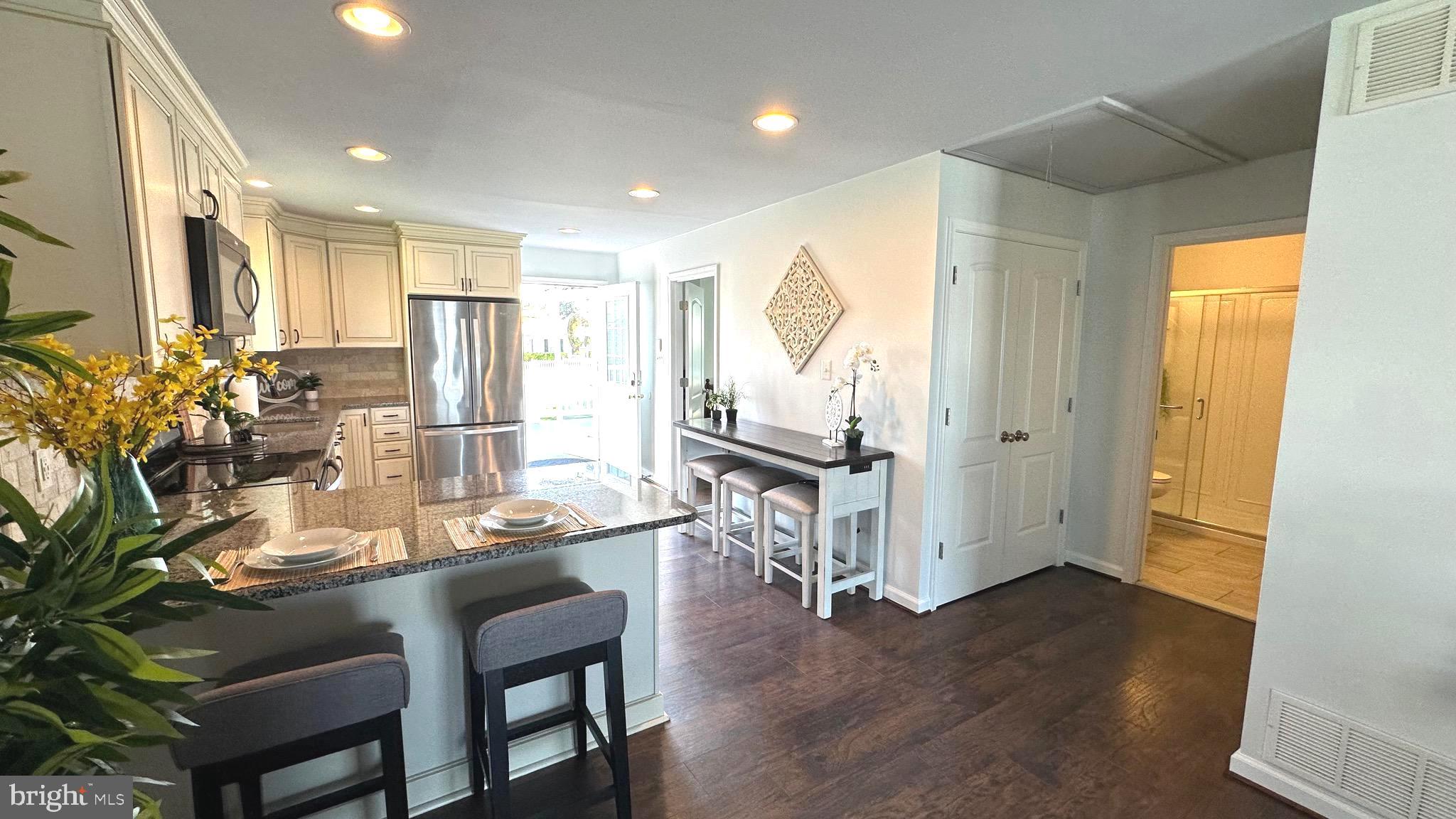 3906 Glenhurst Road Baltimore, MD 21222 - Photo 9 of 37 Gallery Image 9