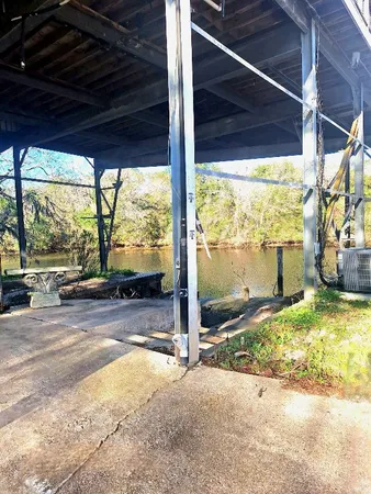 $130,000 | 523-525 Shady Oak Court, Alvin, TX 77511