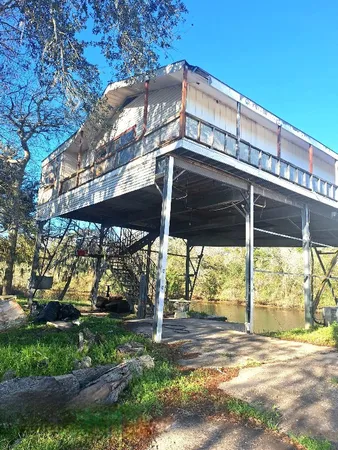 $130,000 | 523-525 Shady Oak Court, Alvin, TX 77511