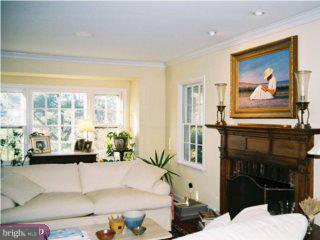 445 Clothier Springs Road Malvern, PA 19355 - Photo 3 of 6 Gallery Image 3