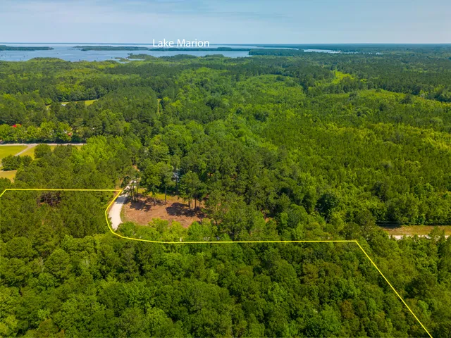 $178,999 | 1 Murphy Bay Drive, Cross, SC 29436