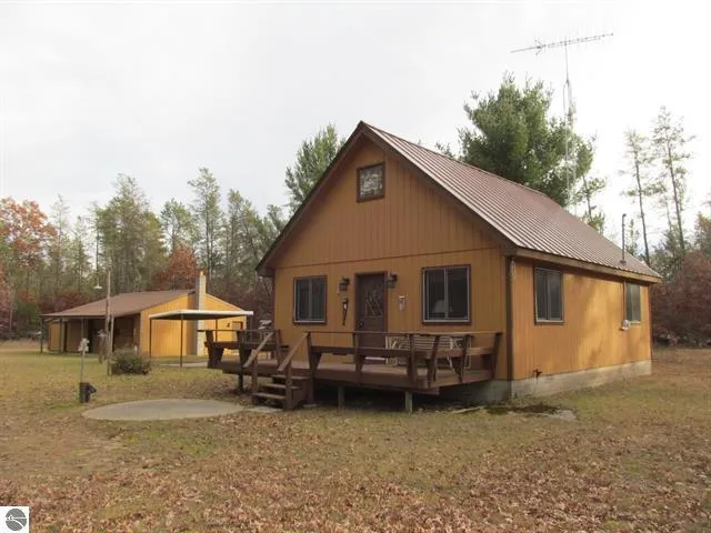 $199,900 | 1191 West 10 1/2 Mile Road, Irons, MI 49644