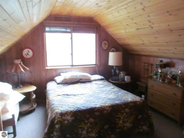 $199,900 | 1191 West 10 1/2 Mile Road, Irons, MI 49644