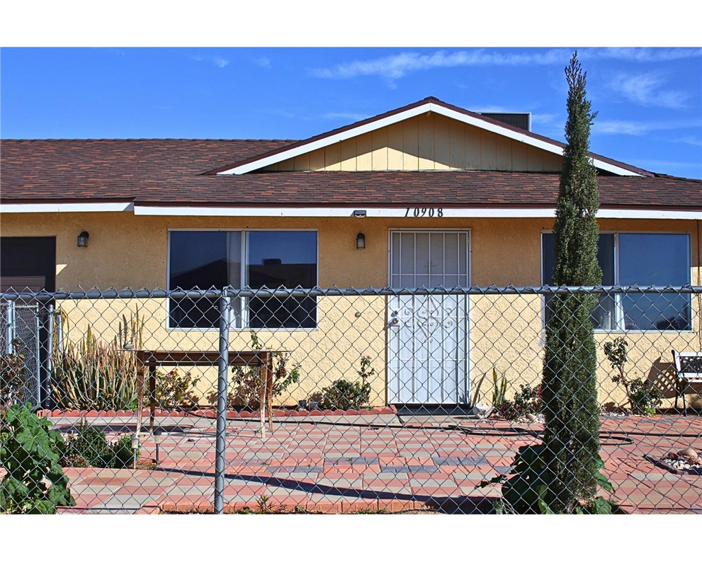 10908 Aztec Lane Adelanto, CA 92301 - Photo 1 of 18
