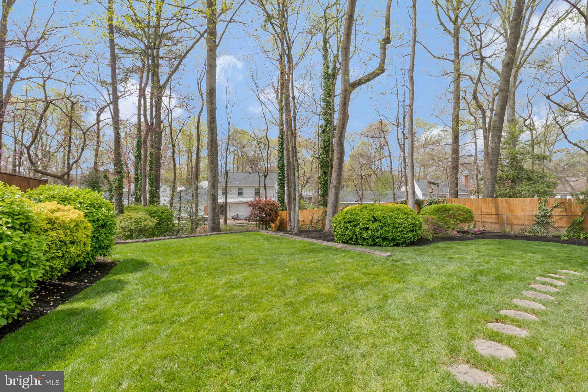 6132 Roxbury Avenue Springfield, VA 22152 - Photo 59 of 70 The yard is beautifully landscape.