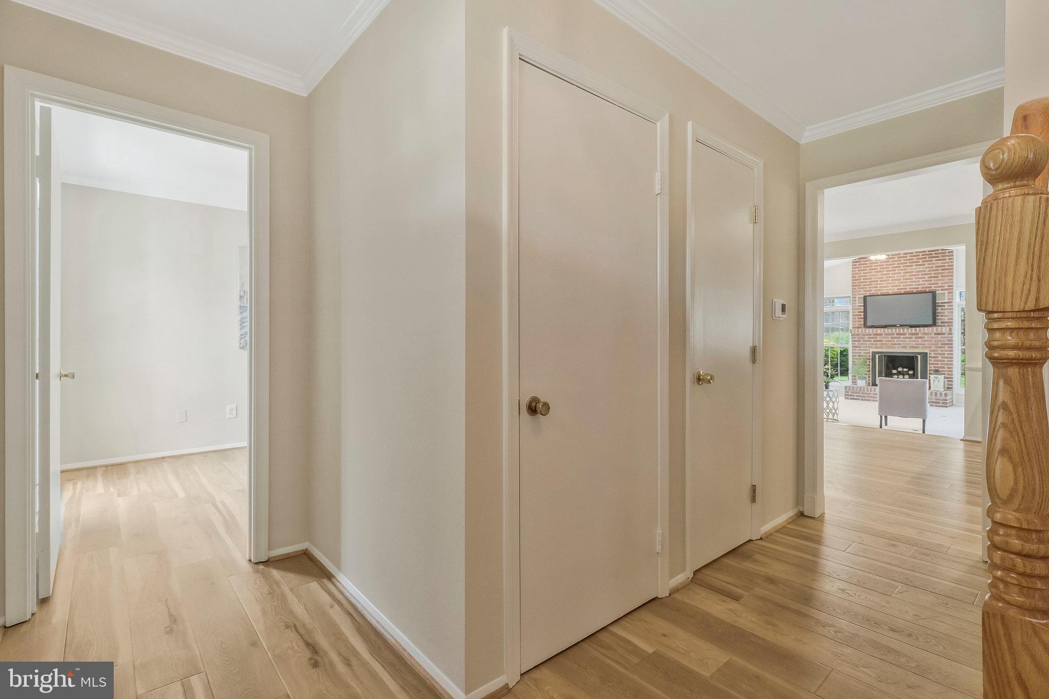 6132 Roxbury Avenue Springfield, VA 22152 - Photo 9 of 70 Coat closet and half bath off the entry way.