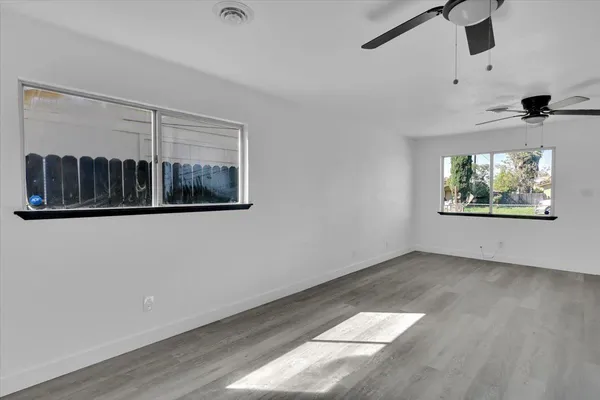 $299,999 | 4457 College Way, Olivehurst, CA 95961