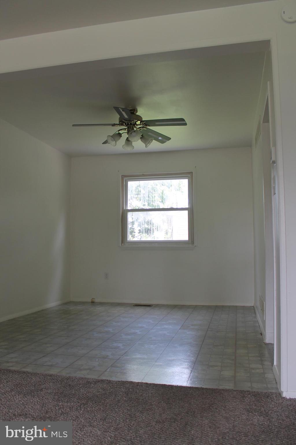 126 Summer Lane Lititz, PA 17543 - Photo 7 of 16