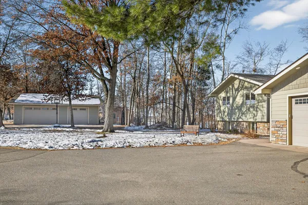 $799,900 | 16316 Birchwood Lane, Brainerd, MN 56401
