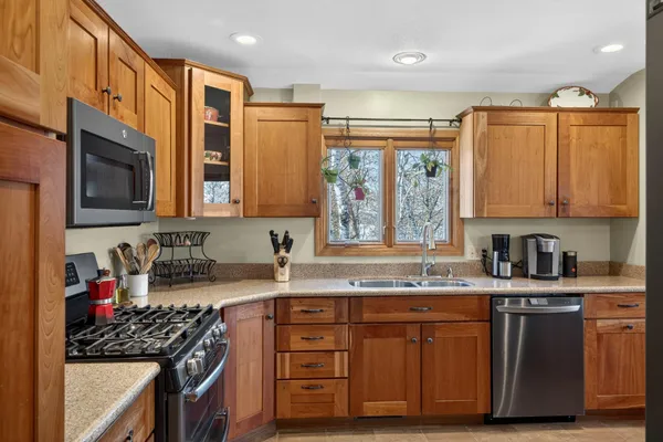 $799,900 | 16316 Birchwood Lane, Brainerd, MN 56401