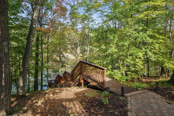 $799,900 | 16316 Birchwood Lane, Brainerd, MN 56401