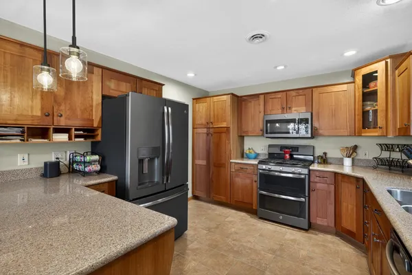 $799,900 | 16316 Birchwood Lane, Brainerd, MN 56401