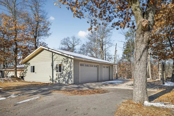 $799,900 | 16316 Birchwood Lane, Brainerd, MN 56401