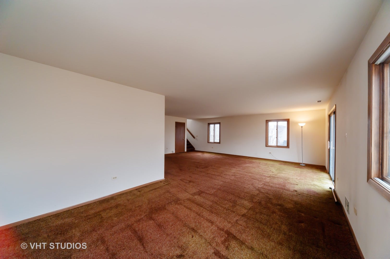 1485 Chippewa Trail Wheeling, IL 60090 - Photo 19 of 20 a view of empty room with window