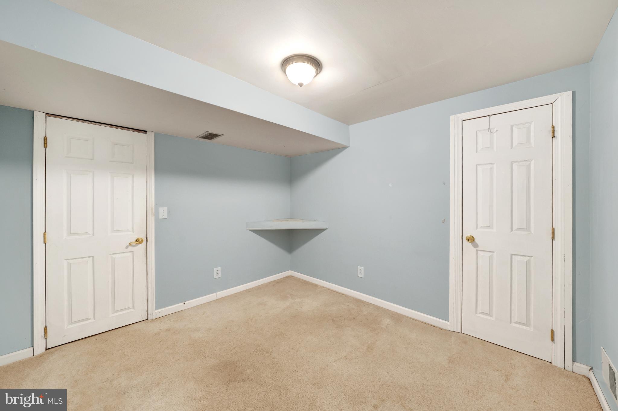 335 East Village Road Elkton, MD 21921 - Photo 13 of 29 a view of an empty room