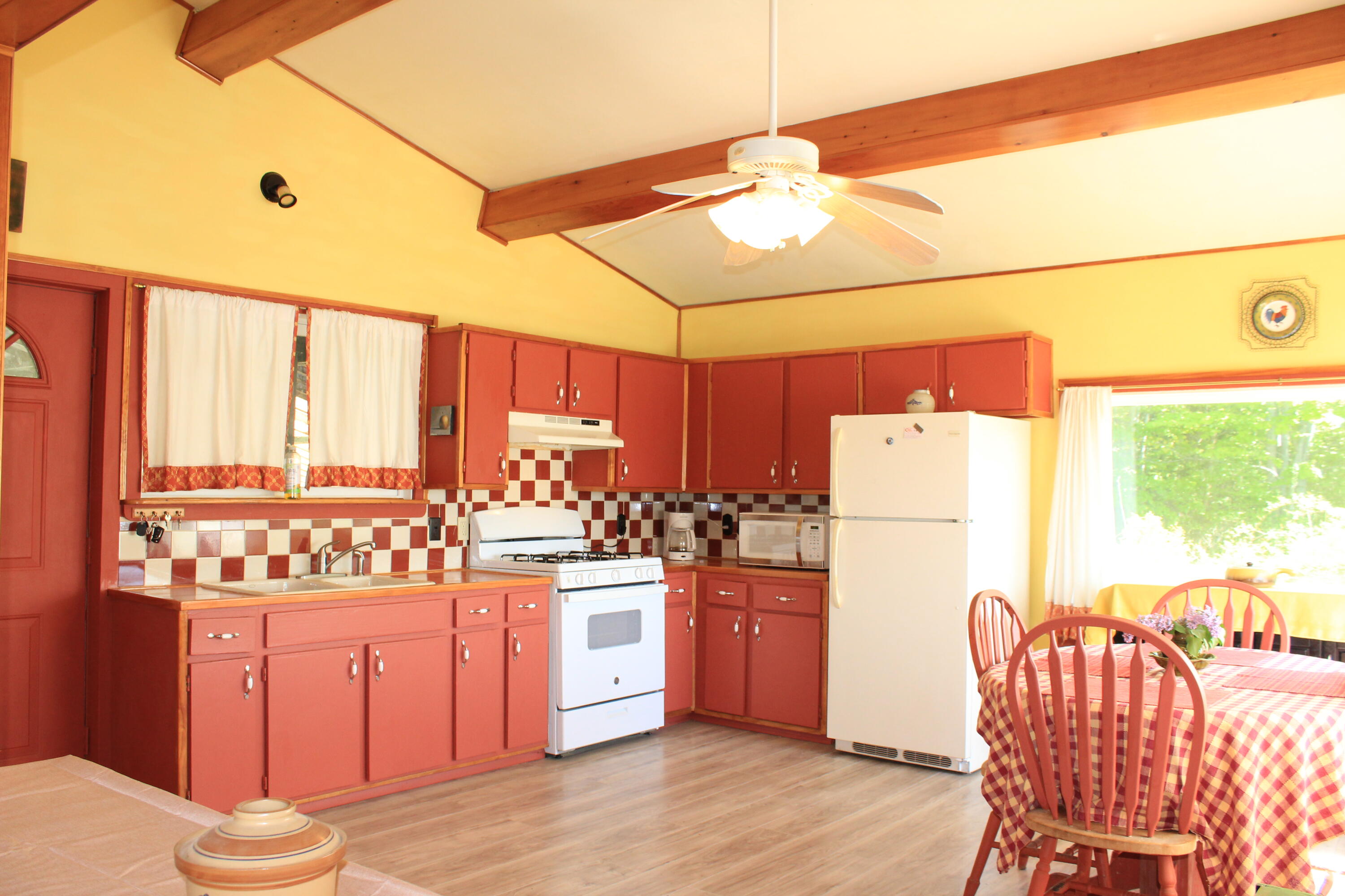 47 Tower Hill Road Medford, ME 04463 - Photo 17 of 66 eat-in kitchen