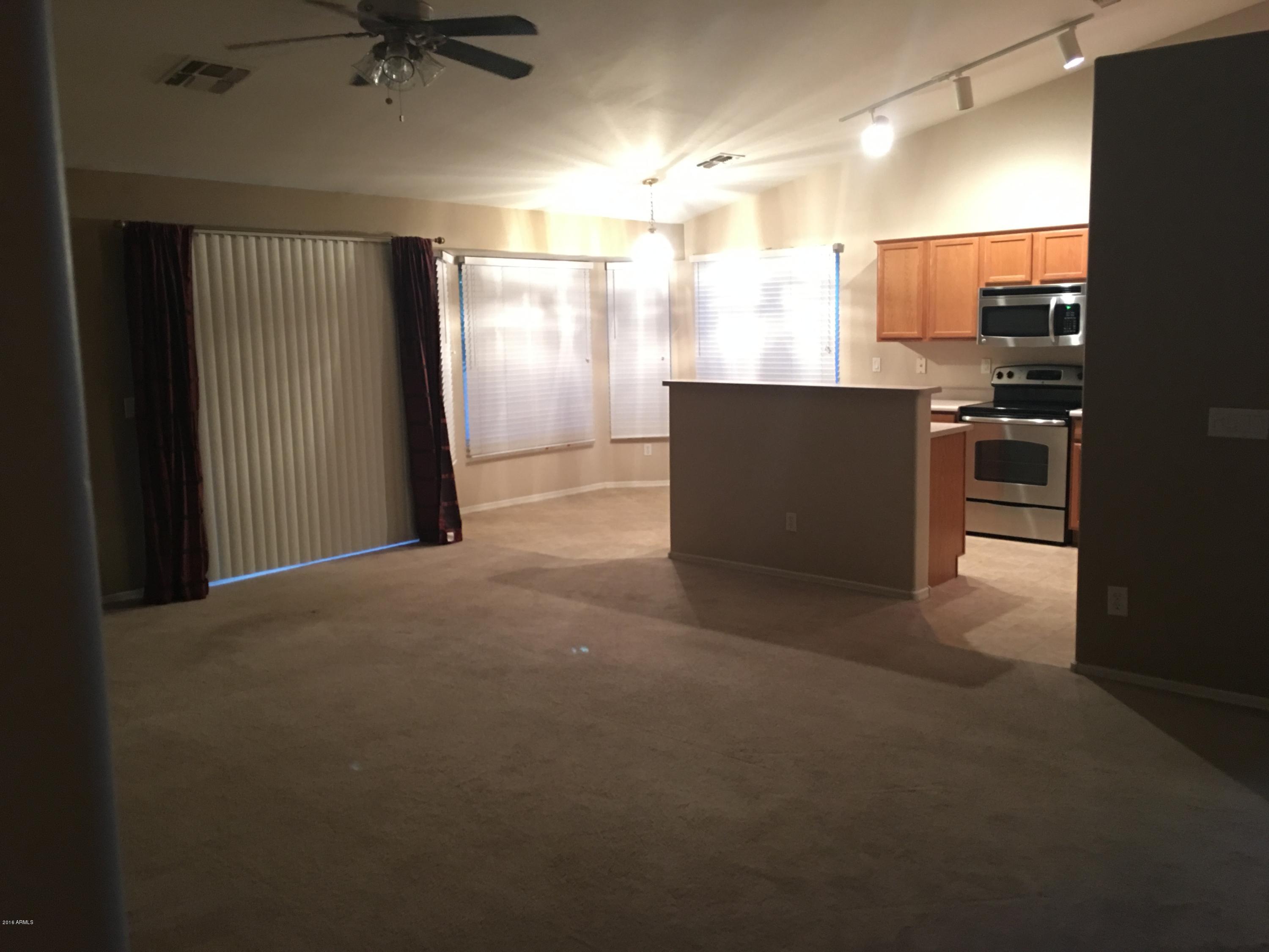 905 East Beverly Road Phoenix, AZ 85042 - Photo 17 of 35 IMG_3051