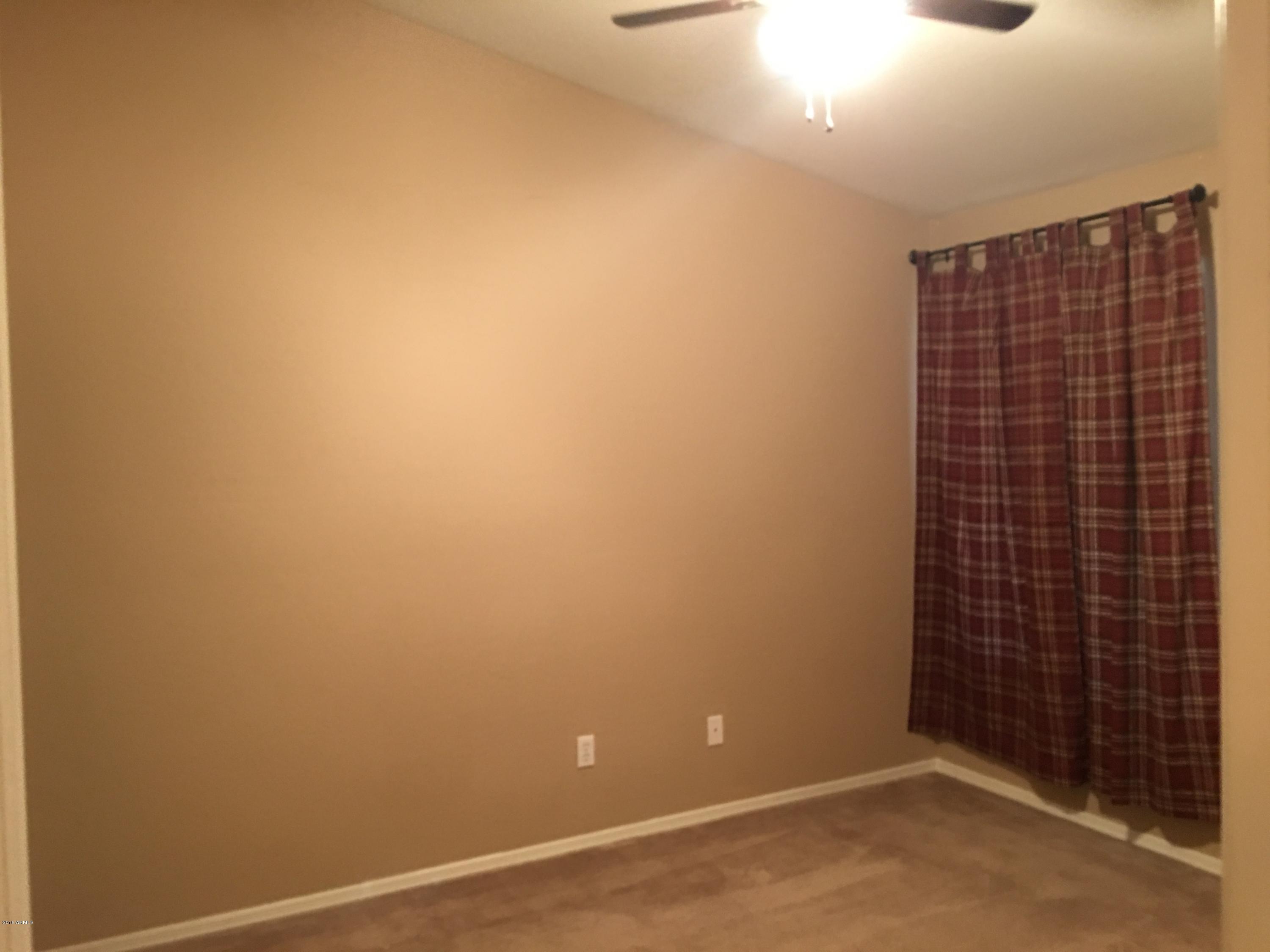 905 East Beverly Road Phoenix, AZ 85042 - Photo 26 of 35 Bed 4