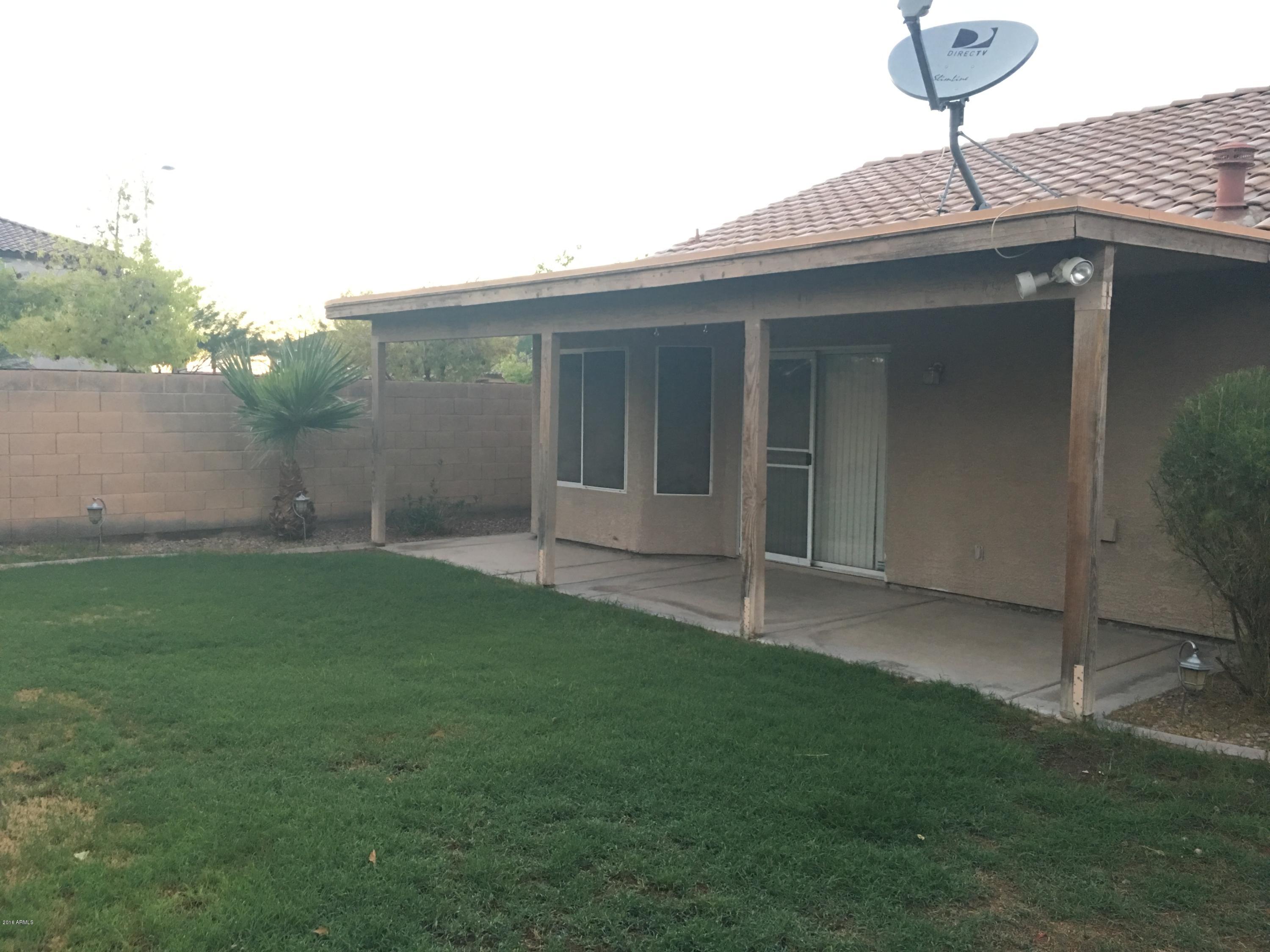 905 East Beverly Road Phoenix, AZ 85042 - Photo 29 of 35 IMG_3059