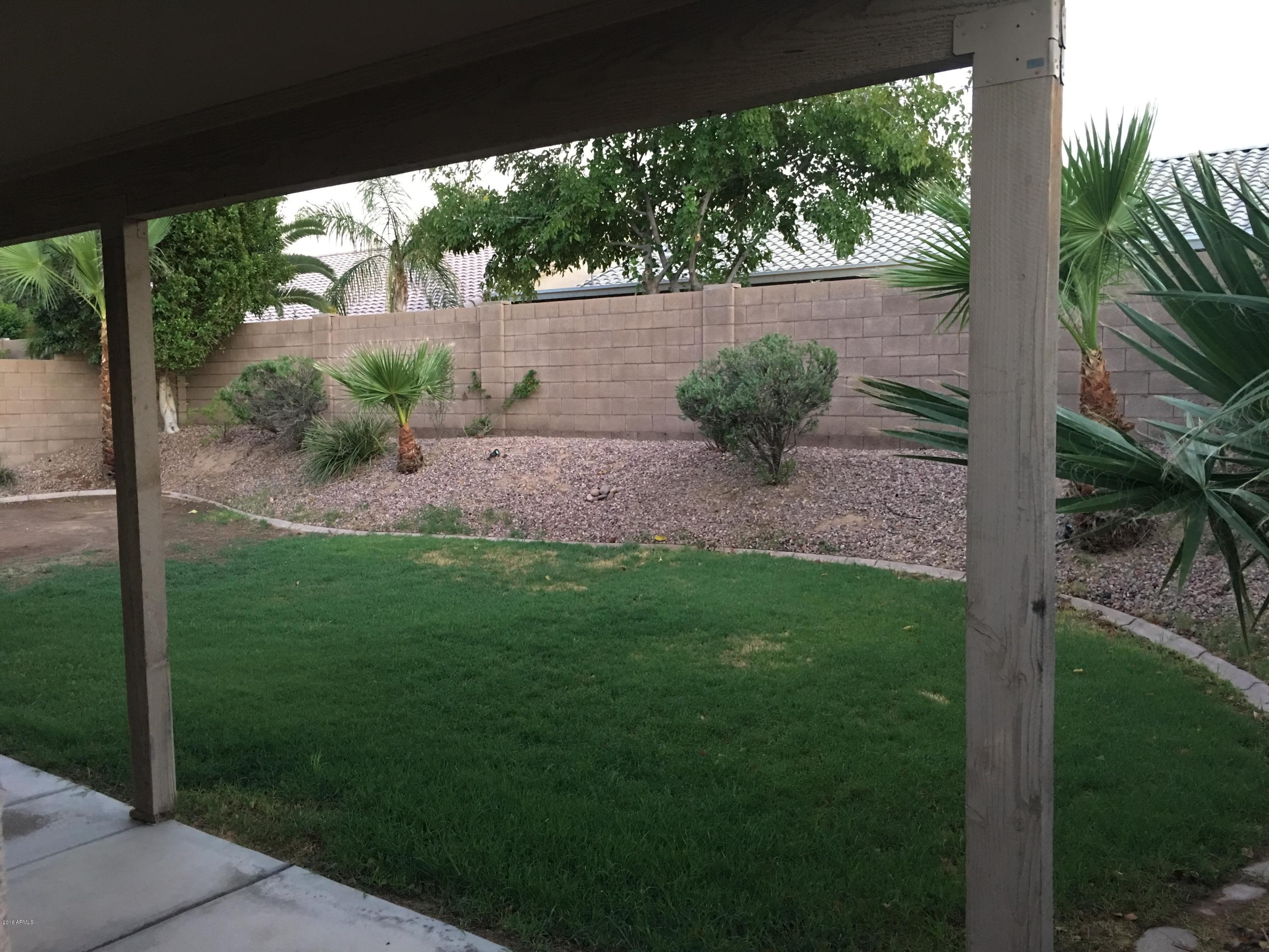 905 East Beverly Road Phoenix, AZ 85042 - Photo 31 of 35 IMG_3061