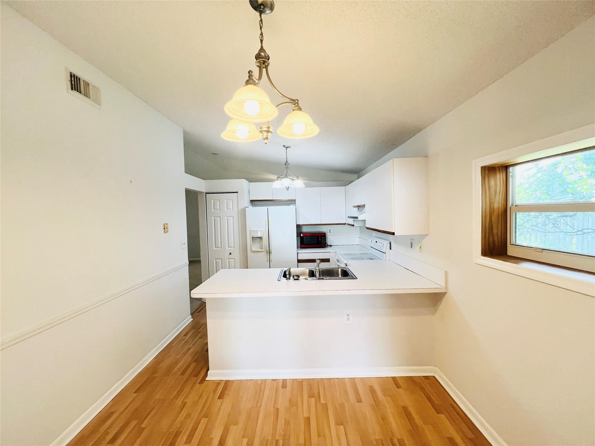 14120 Langley Place Davie, FL 33325 - Photo 8 of 25 Photo 8