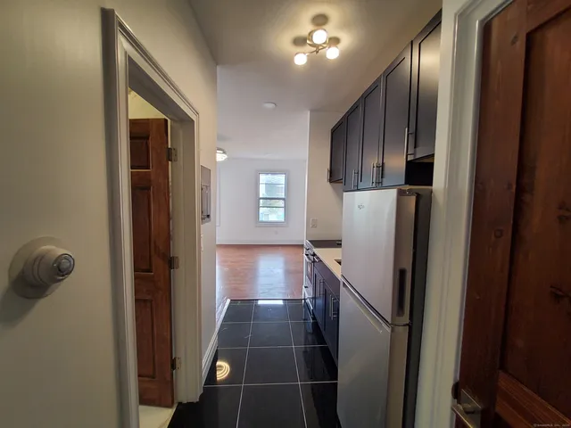 $1,900 | 347 Alden Avenue, Unit 2, New Haven, CT 06515