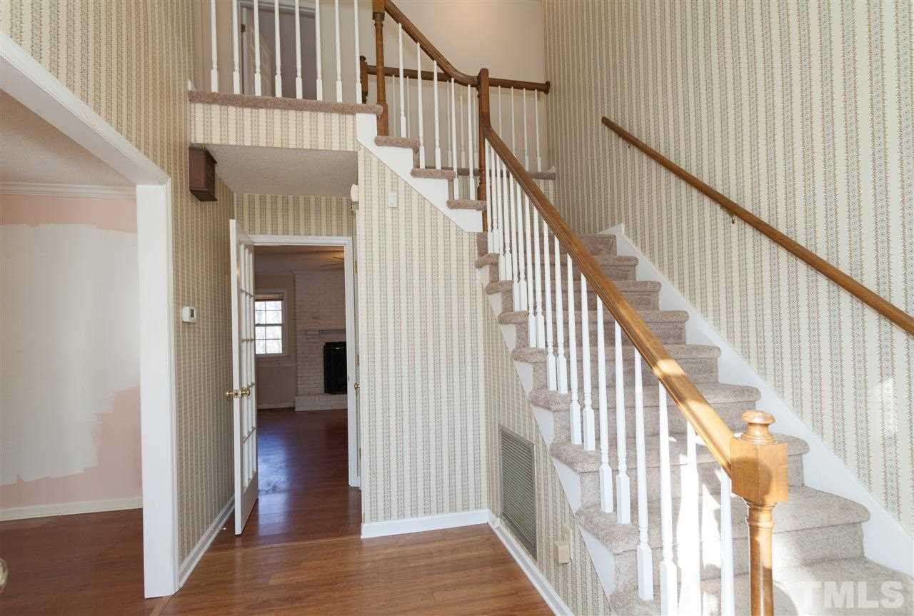 5827 Russell Road Durham, NC 27712 - Photo 3 of 25 Entry