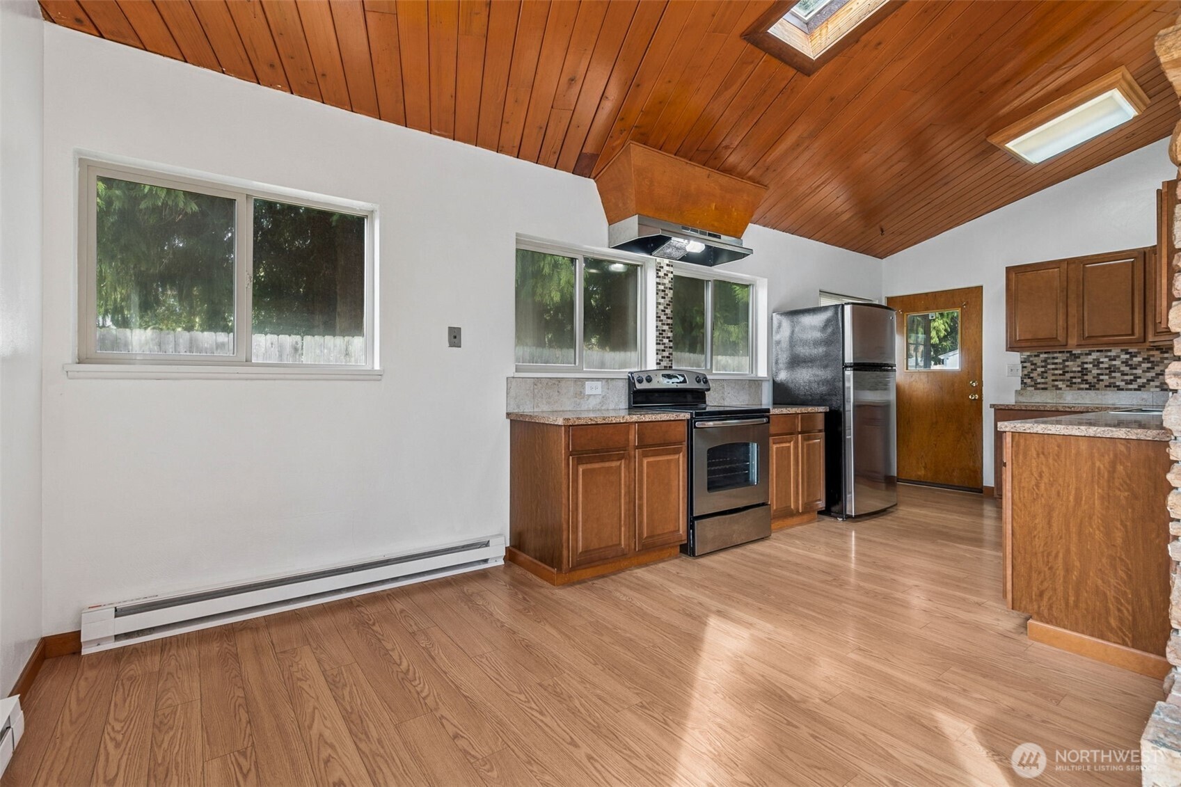 2201 Golf Club Road Southeast Lacey, WA 98503 - Photo 2 of 20 Gallery Image 2