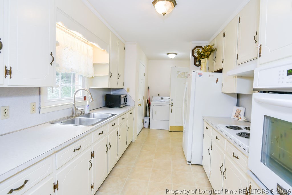 475 Simmons Road Robbins, NC 27325 - Photo 11 of 41