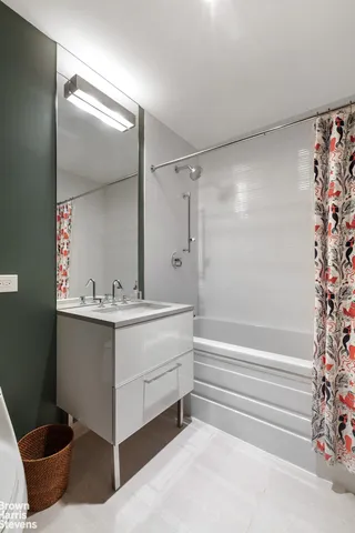 $1,500,000 | 11-02 49th Avenue, Unit 8A | Long Island City