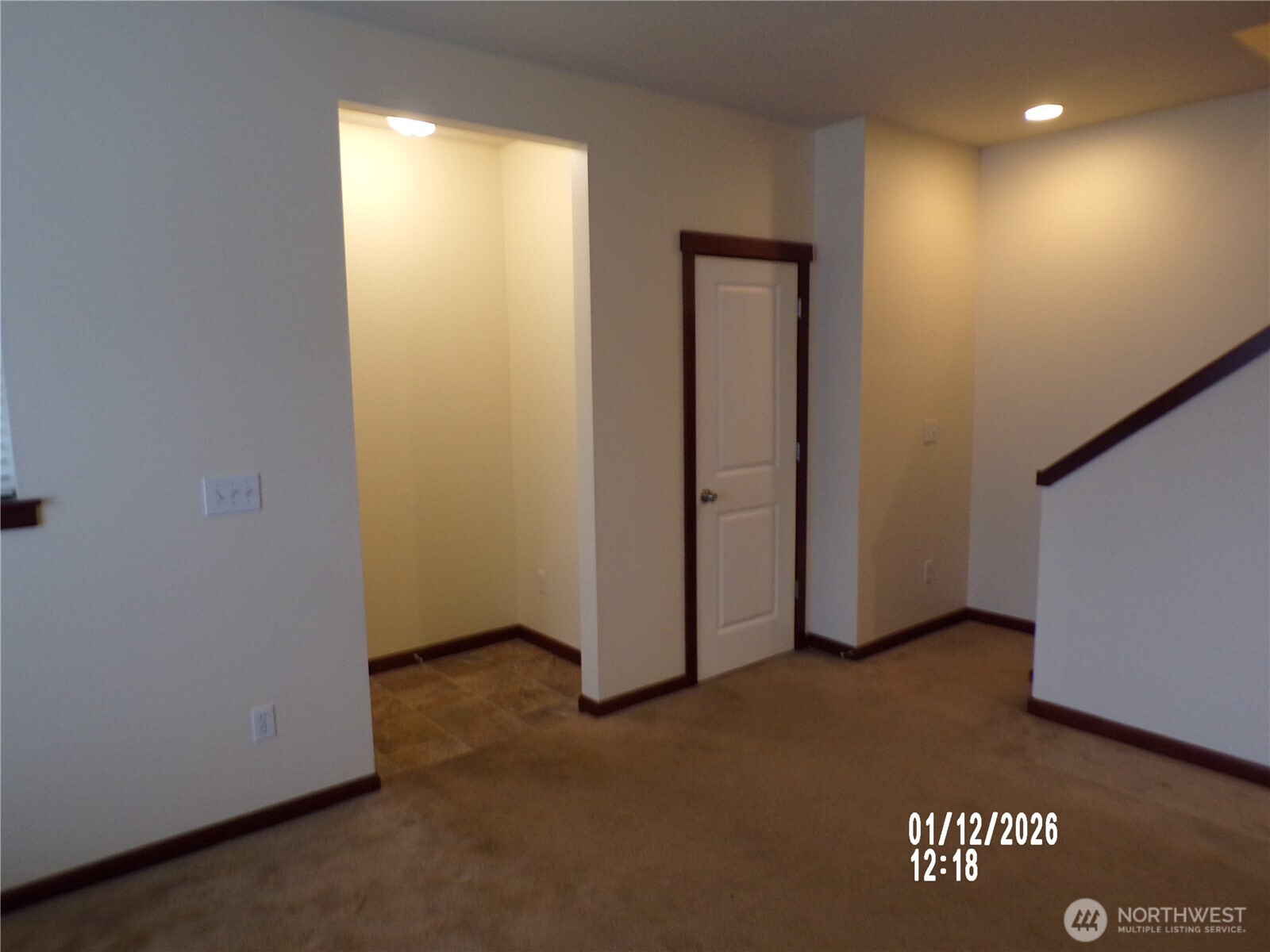 501 North 105th Street, Unit A Seattle, WA 98133 - Photo 11 of 36
