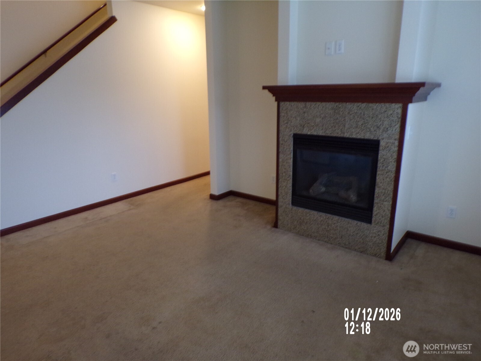 501 North 105th Street, Unit A Seattle, WA 98133 - Photo 10 of 36