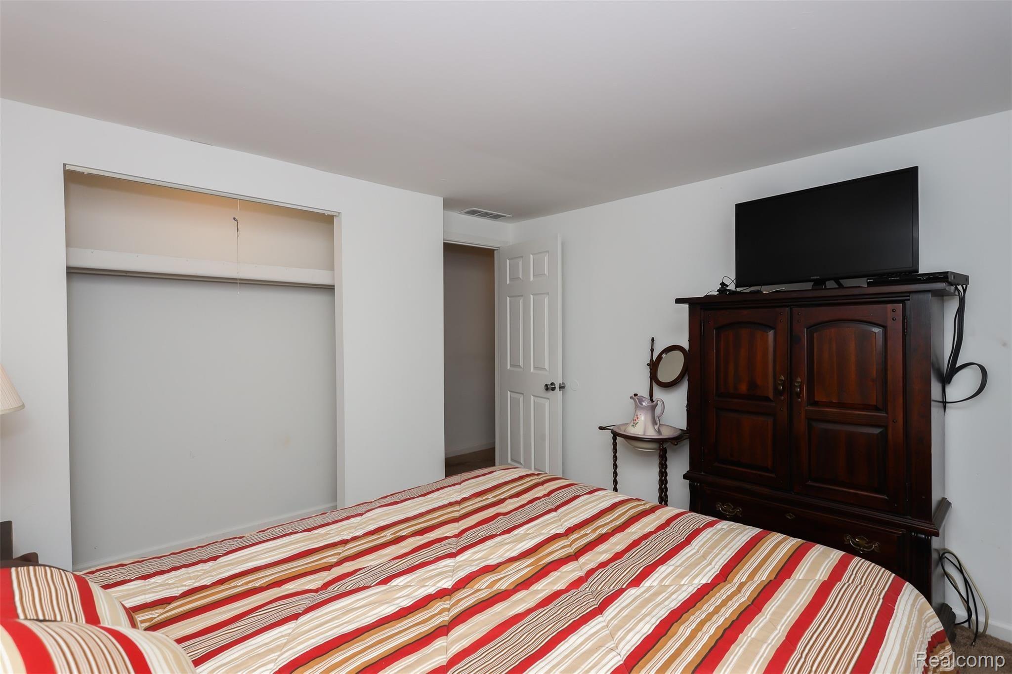 3261 Simpson Road Fort Gratiot, MI 48059 - Photo 43 of 43 3261 Simpson_44.jpg