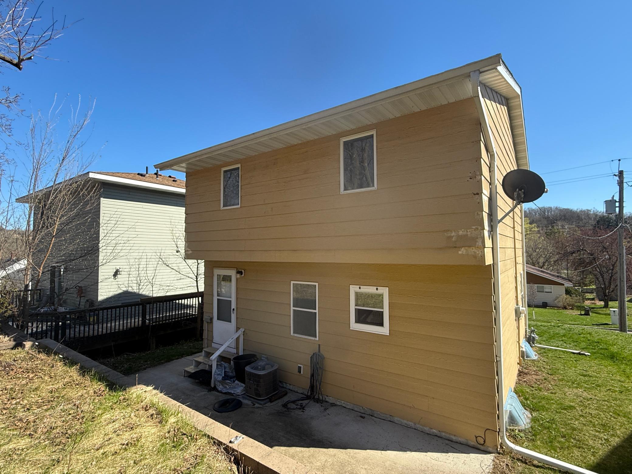 818 Hawthorne Street Red Wing, MN 55066 - Photo 20 of 23