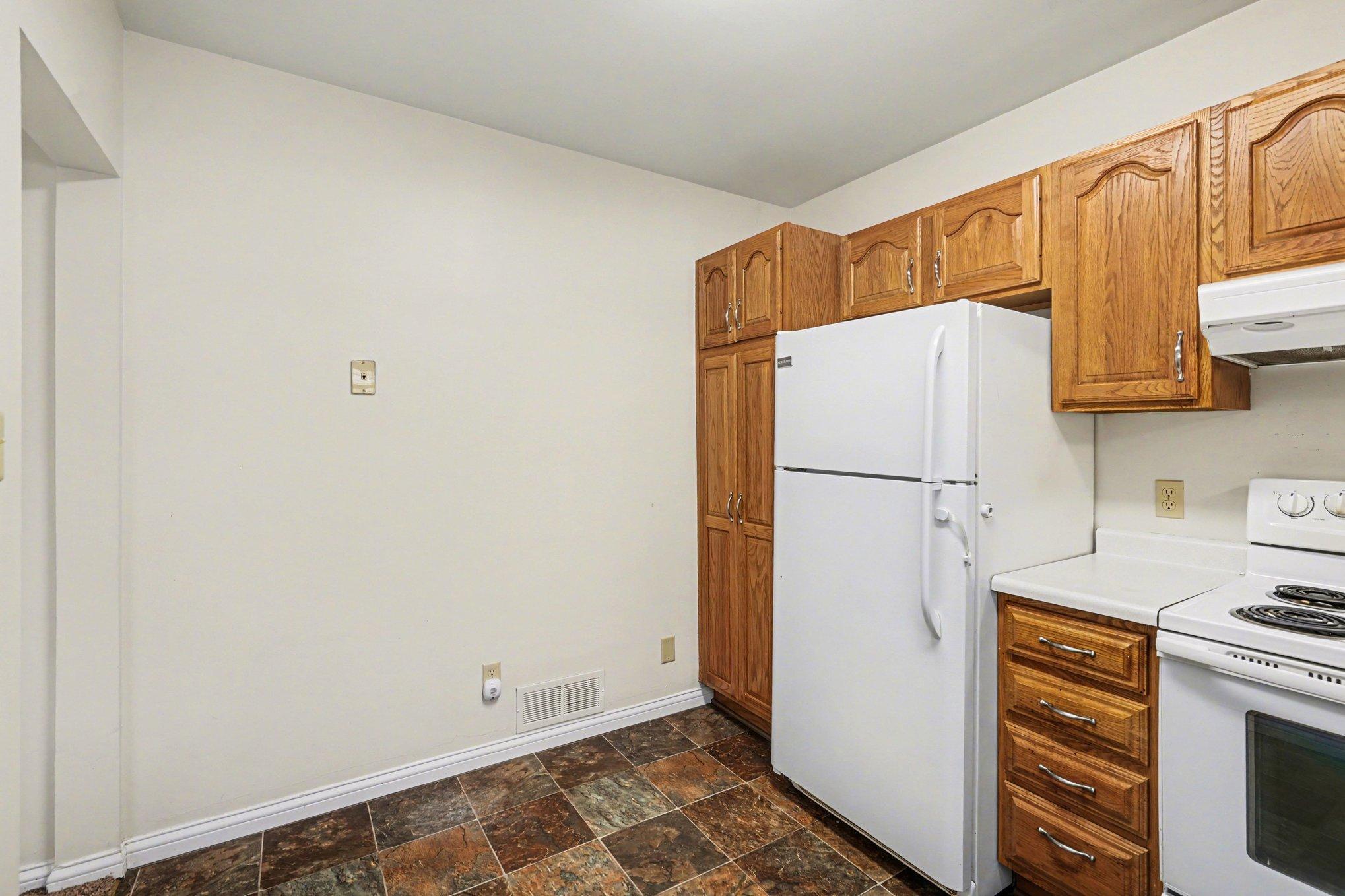 818 Hawthorne Street Red Wing, MN 55066 - Photo 6 of 23