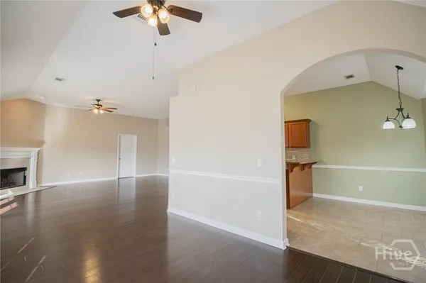 $2,250 | 152 Fire Thorn Lane, Pooler, GA 31322