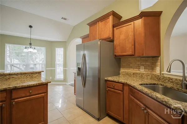 $2,250 | 152 Fire Thorn Lane, Pooler, GA 31322