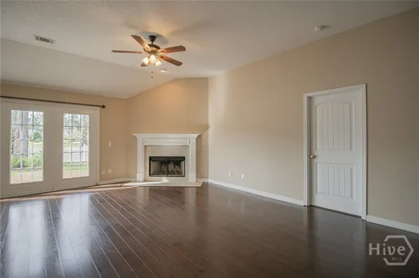 $2,250 | 152 Fire Thorn Lane, Pooler, GA 31322