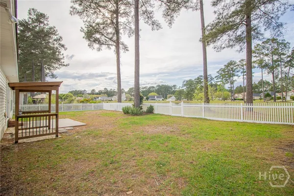 $2,250 | 152 Fire Thorn Lane, Pooler, GA 31322