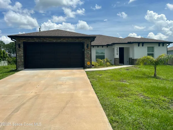 $2,300 | 259 Wilton Avenue Southwest, Palm Bay, FL 32908