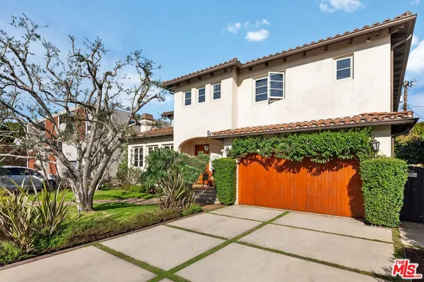 $4,395,000 | 3522 South Barrington Avenue, Los Angeles, CA 90066
